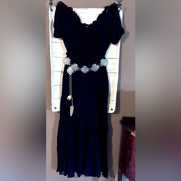 Willow & Root NWOT  Black dress L Never worn‼️ never washed‼️ & NWT CROSS BELT - Picture 4 of 16